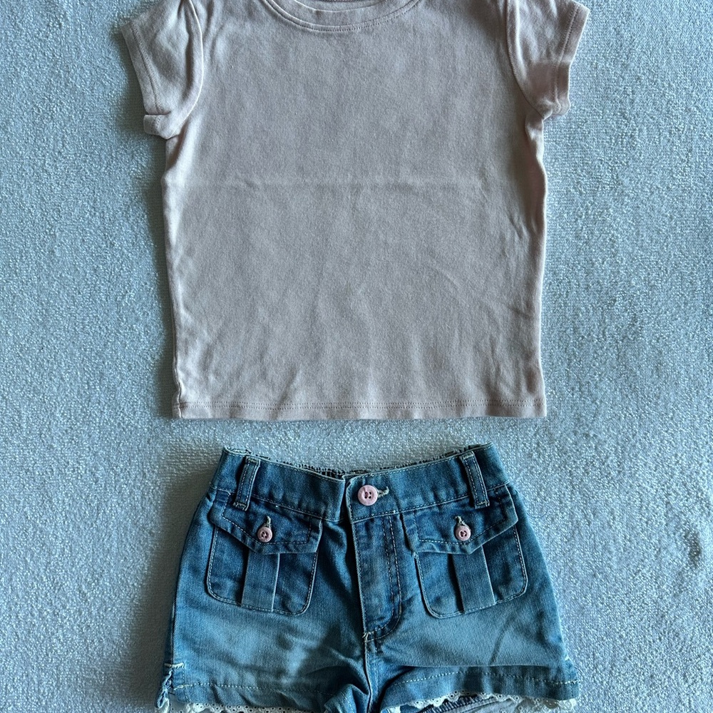 Pink T-shirt with Denim Shorts with Pink Buttons Matching Set Size 3T